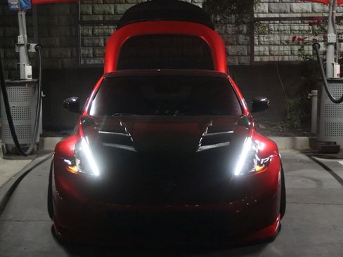 Used 2010 Nissan 370Z Touring image 12