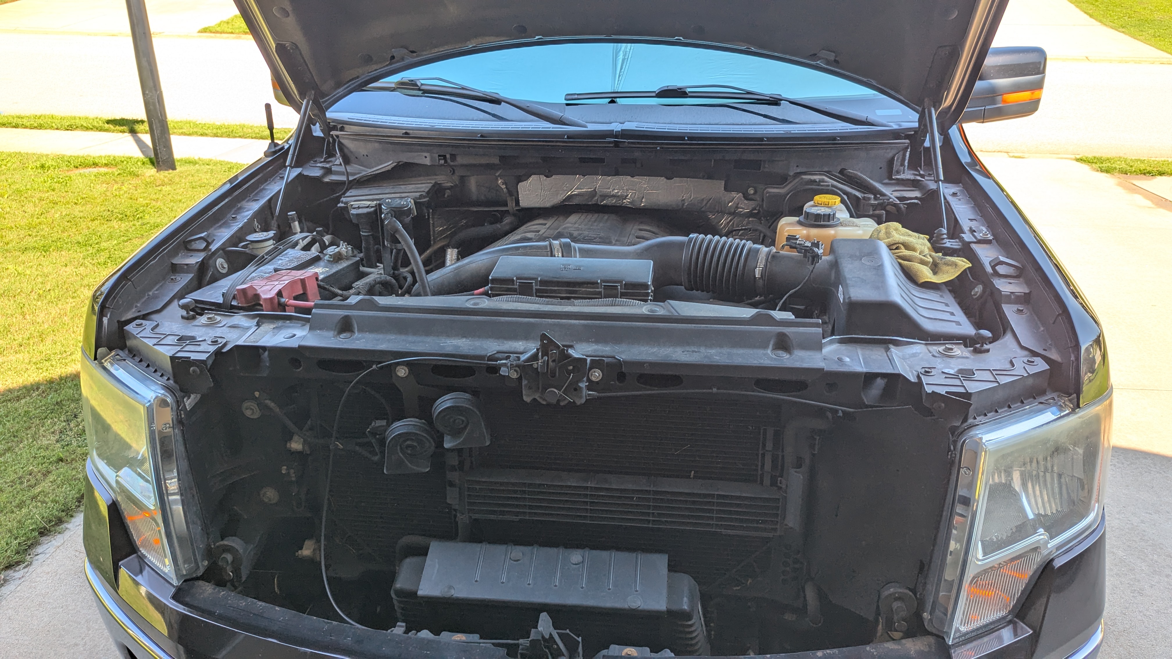 Used 2014 Ford F150 Lariat AWD/4WD image 17