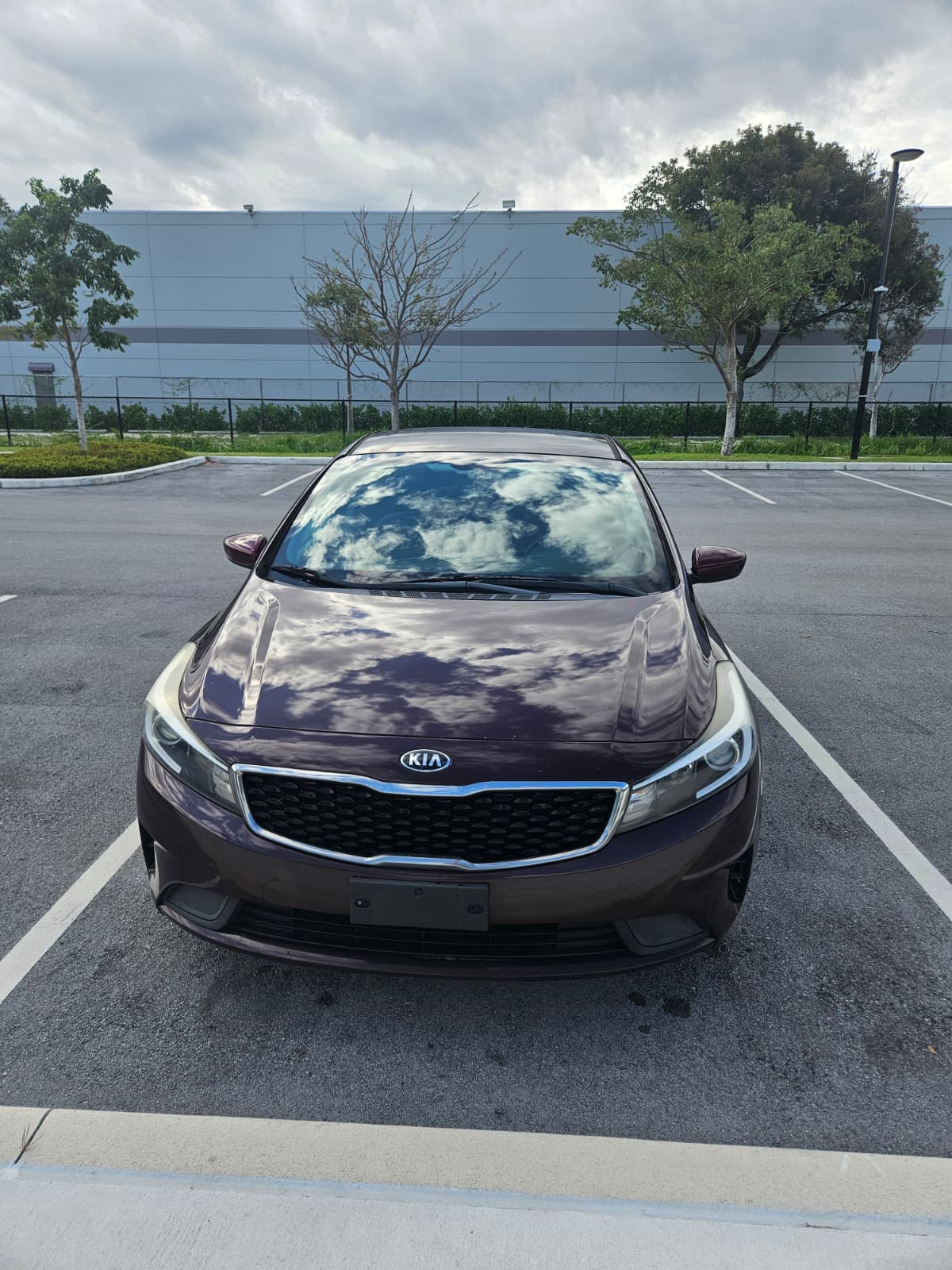 Used 2017 Kia Forte LX w/ LX Popular Package FWD image 1