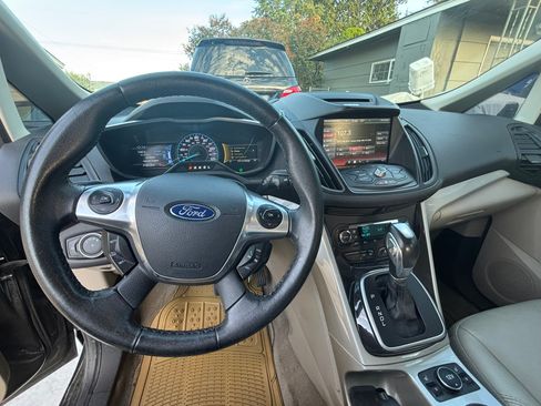 Used 2015 Ford C-MAX Energi SEL image 26