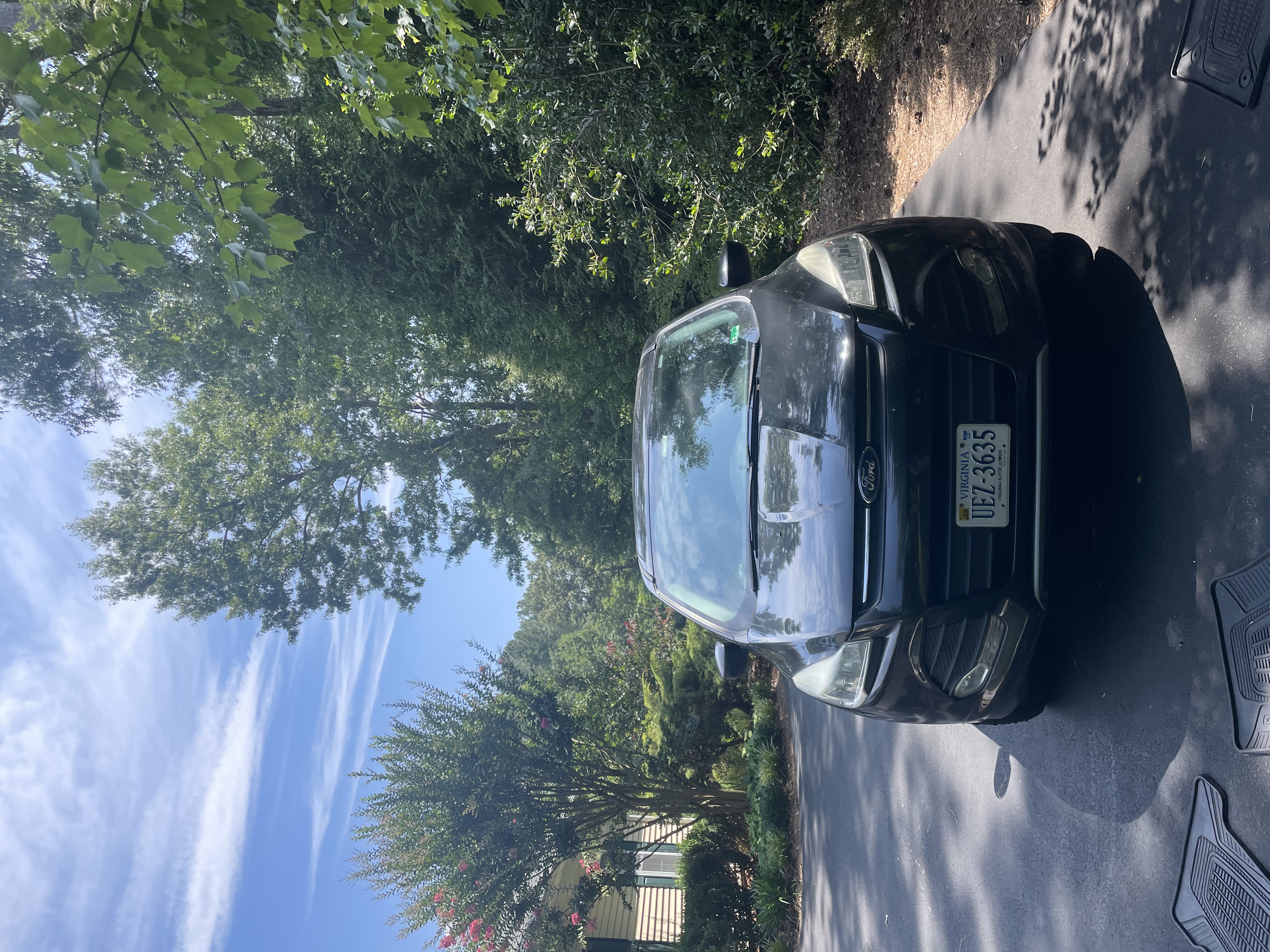 Used 2015 Ford Escape SE AWD/4WD image 3