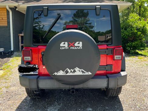 Used 2017 Jeep Wrangler Sport w/ Quick Order Package 24S AWD/4WD image 4