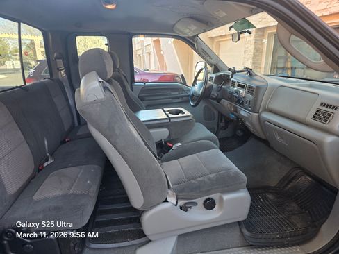 Used 2003 Ford F350 XLT image 8