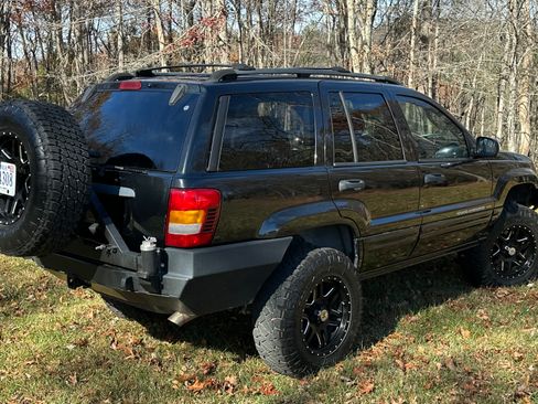 Used 2004 Jeep Grand Cherokee Laredo w/ Trailer Tow Group IV image 8