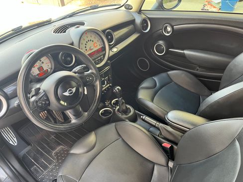 Used 2013 MINI Cooper S image 17