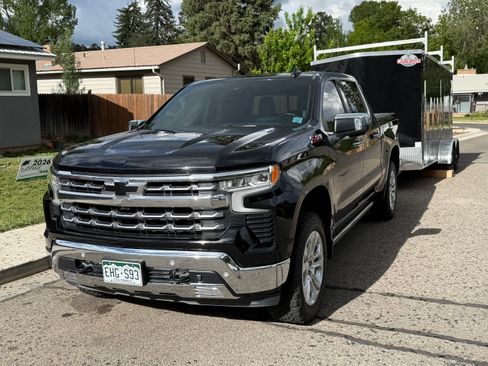 Used 2023 Chevrolet Silverado 1500 LTZ w/ LTZ Premium Package AWD/4WD image 6
