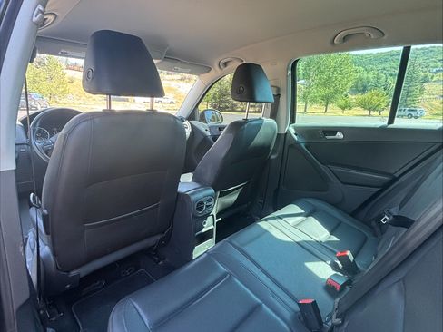 Used 2015 Volkswagen Tiguan SE AWD/4WD image 5