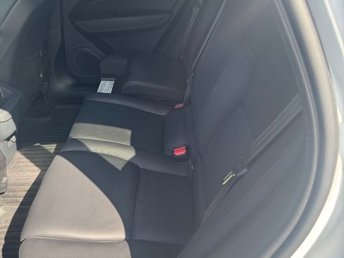 Used 2024 Volvo XC60 B5 Plus w/ Protection Package Premier image 9