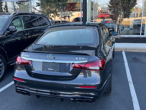 Used 2021 Mercedes-Benz E 63 AMG S image 10