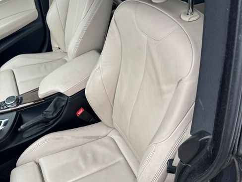 Used 2017 BMW 340i Gran Turismo xDrive image 8