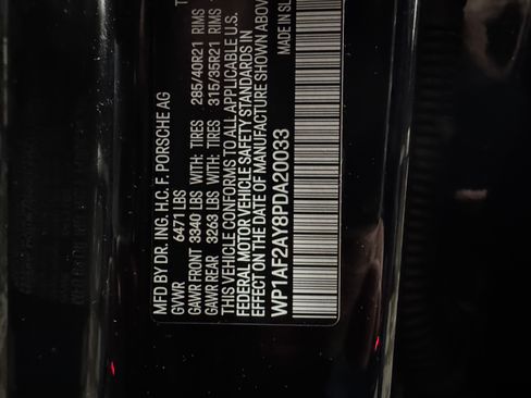 Used 2023 Porsche Cayenne Turbo image 8