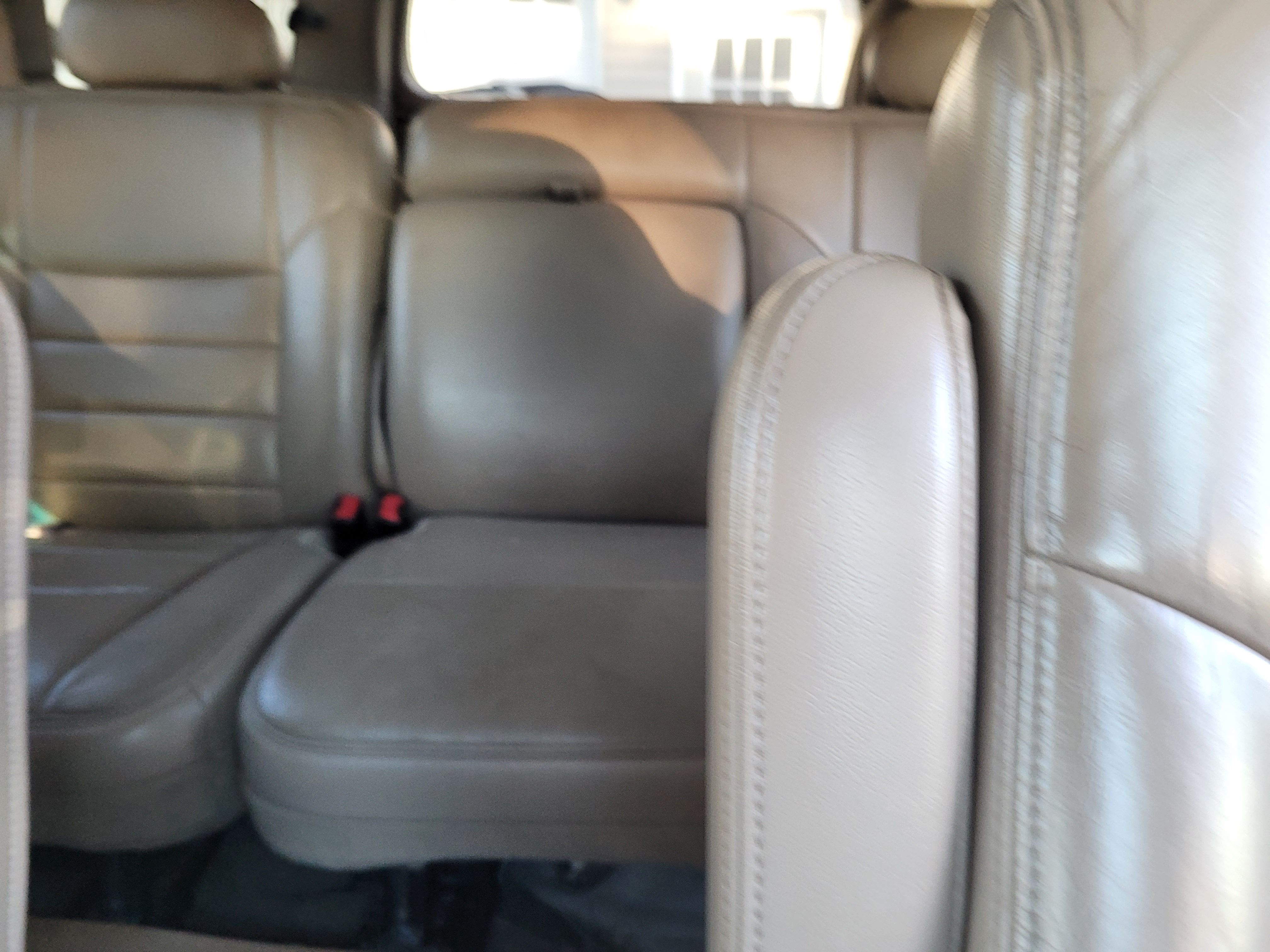 Used 2002 Ford Excursion Limited AWD/4WD image 6