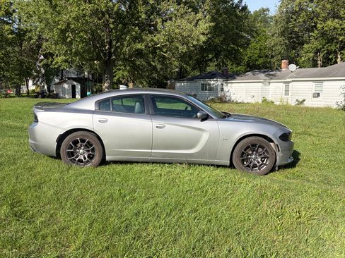 Used 2018 Dodge Charger GT AWD/4WD image 4