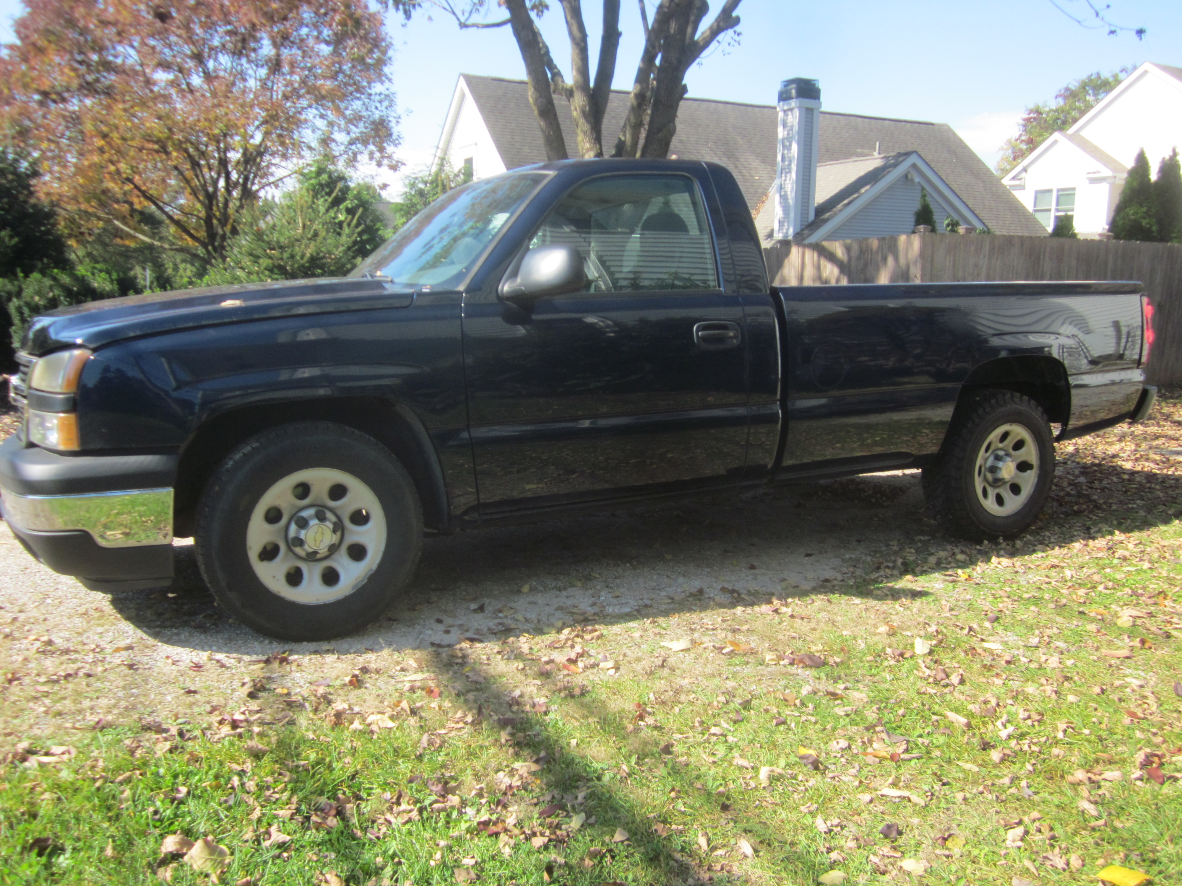 Used 2007 Chevrolet Silverado 1500 W/T RWD image 1