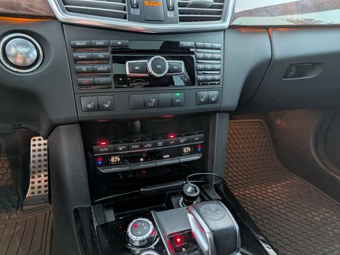 Used 2013 Mercedes-Benz E 63 AMG Wagon image 25