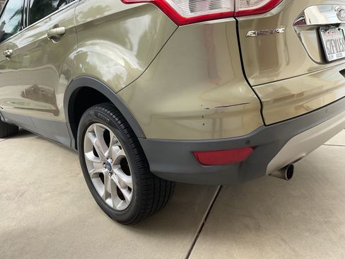 Used 2013 Ford Escape SEL FWD image 9