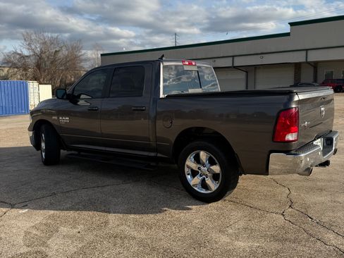 Used 2019 RAM 1500 Lone Star image 8