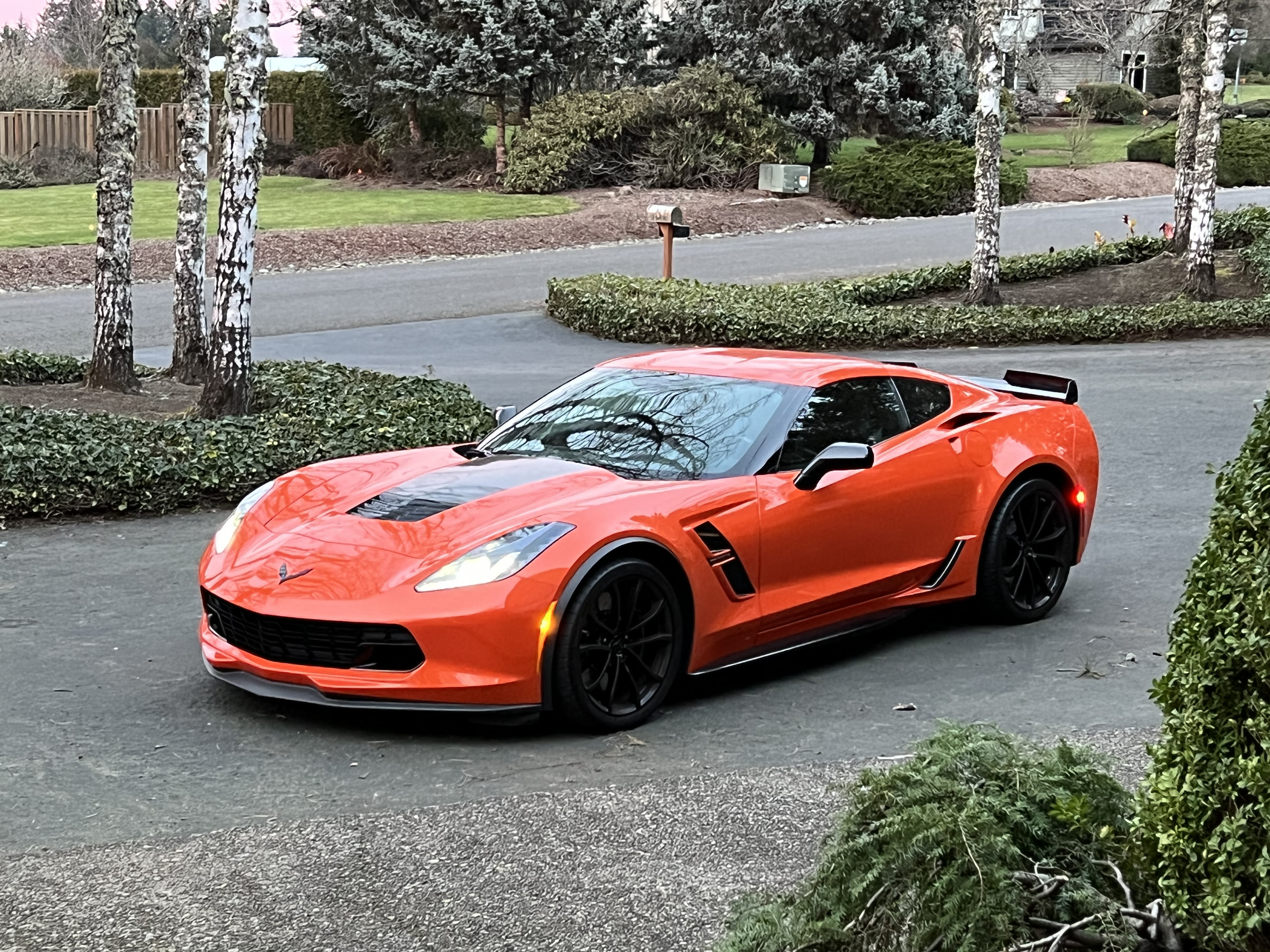 Used 2019 Chevrolet Corvette Grand Sport w/ Carbon Flash Badge Package RWD image 9