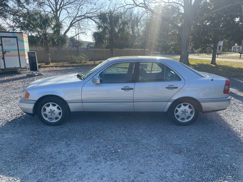 Used 1997 Mercedes-Benz C 230 C 230 Sedan 4D image 1