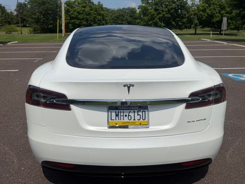 Used 2021 Tesla Model S Long Range Plus AWD/4WD image 10