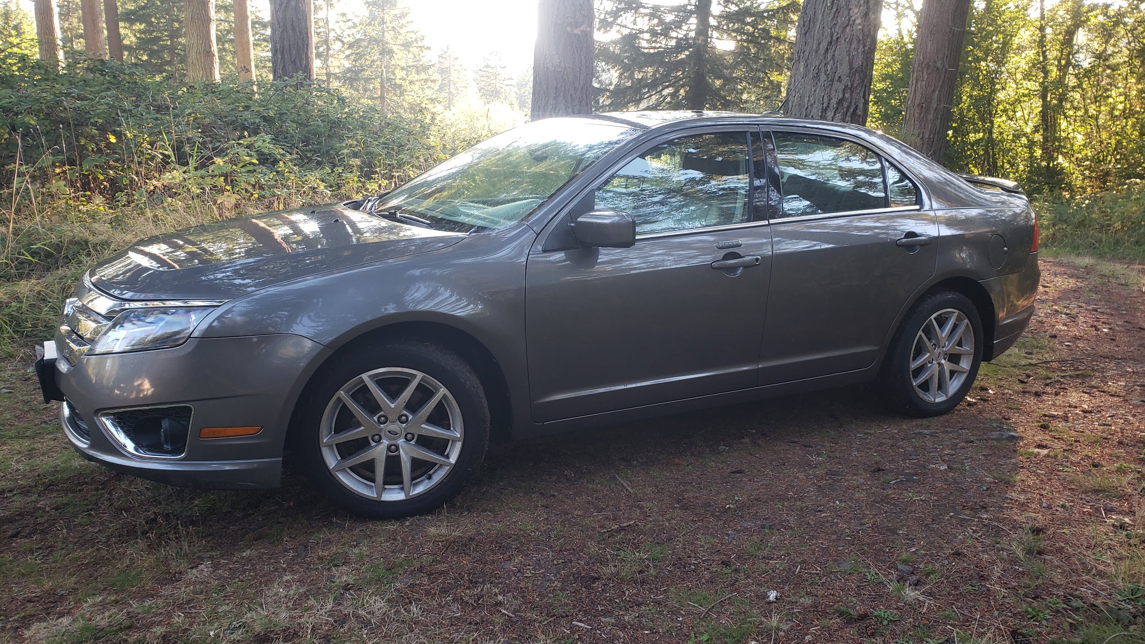 Used 2012 Ford Fusion SEL FWD image 4