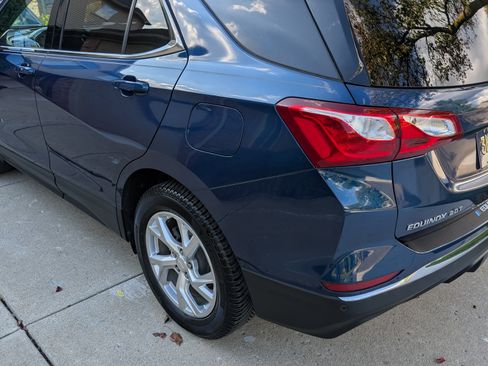 Used 2020 Chevrolet Equinox LT image 8