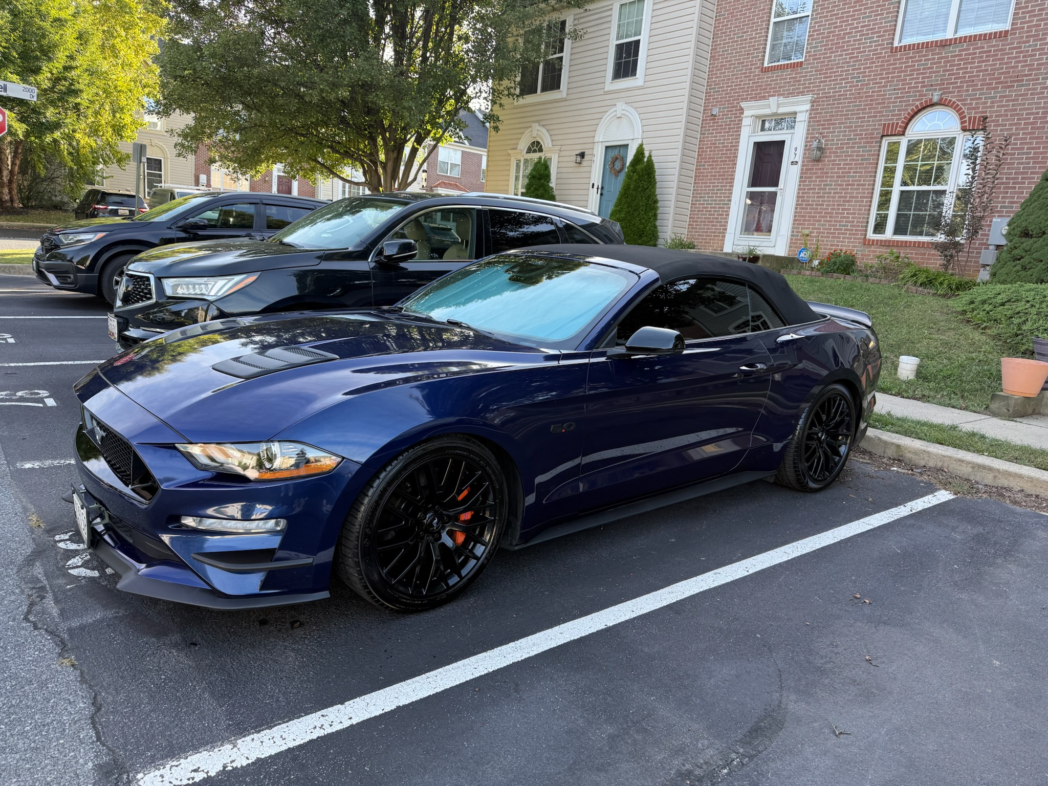 Used 2019 Ford Mustang GT Premium w/ GT Performance Package RWD image 5