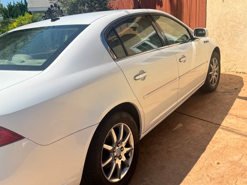 Used 2006 Buick Lucerne CXL w/ Luxury Package FWD image 5