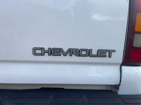 Used 2001 Chevrolet Silverado 1500 LS RWD image 8