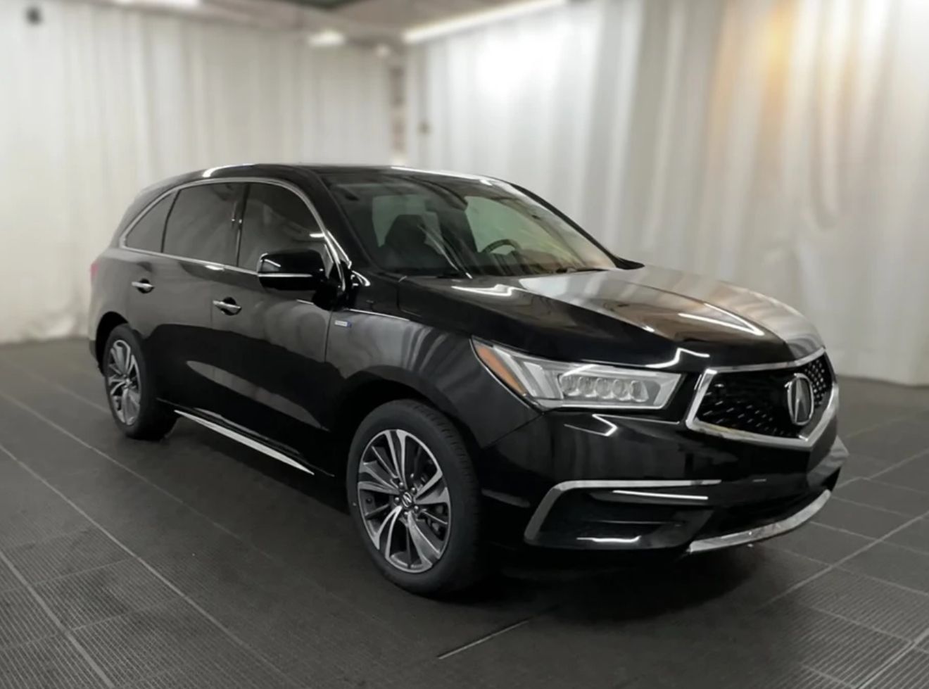 Used 2019 Acura MDX Sport Hybrid w/ Technology Pkg AWD/4WD image 16