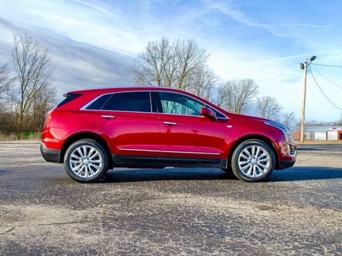 Used 2019 Cadillac XT5 Luxury image 8