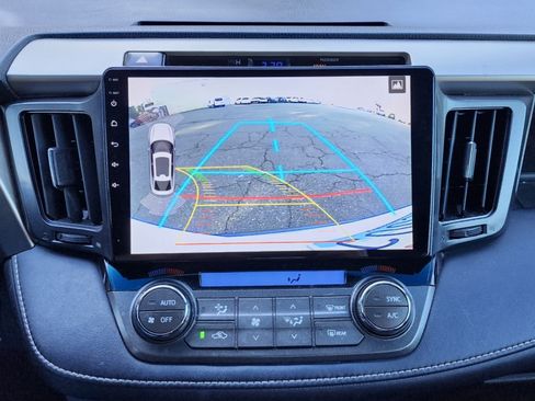 Used 2013 Toyota RAV4 XLE image 13