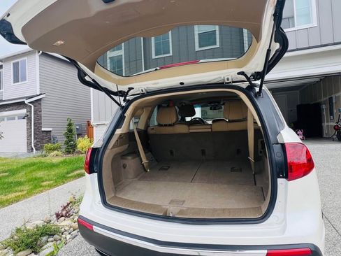 Used 2013 Acura MDX w/ Technology Package AWD/4WD image 8