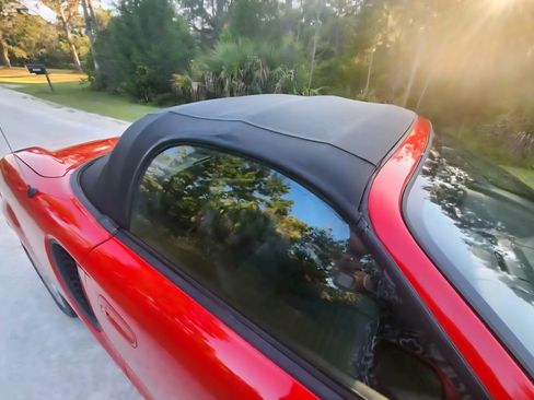 Used 2002 Toyota MR2 image 9