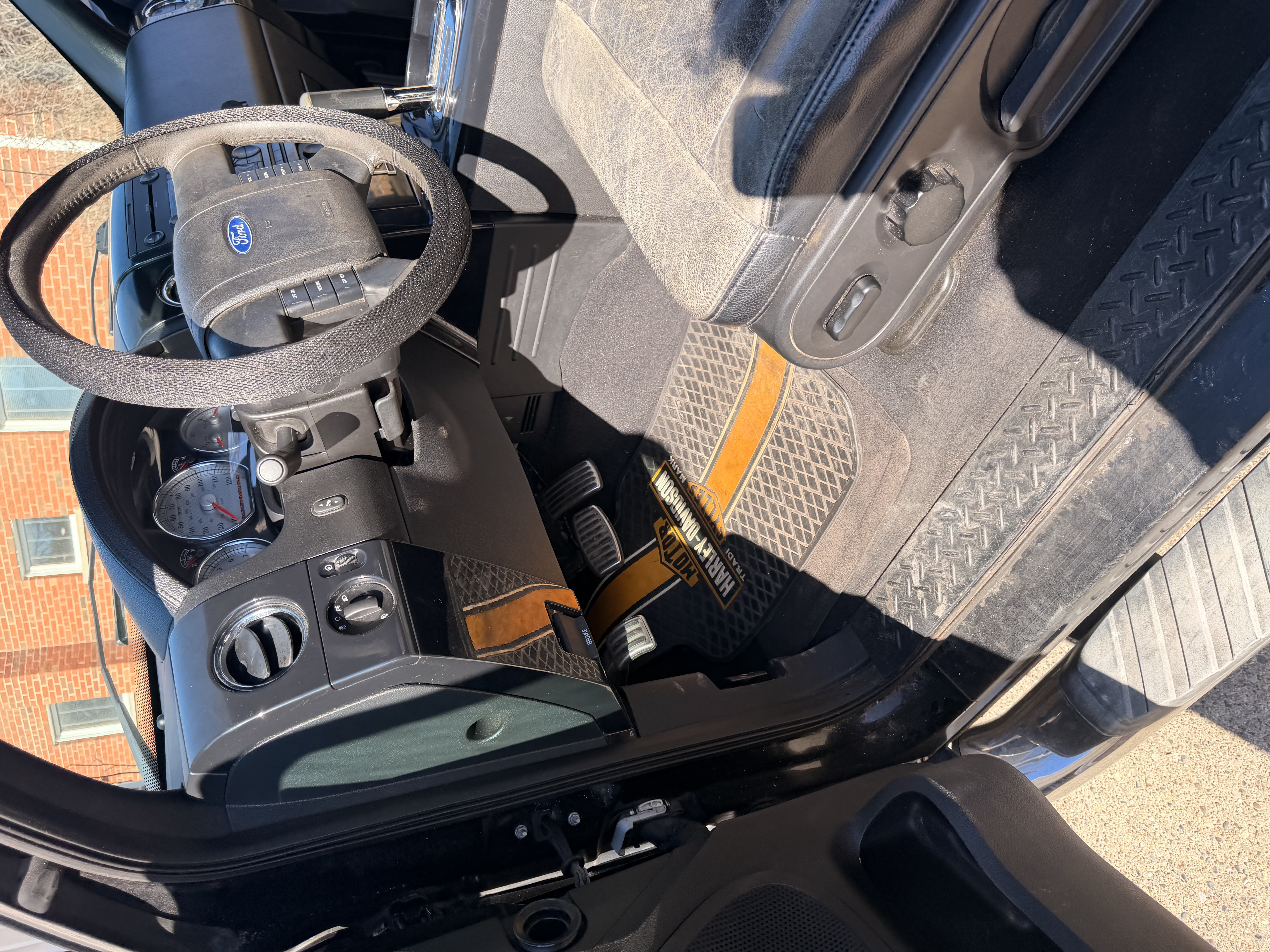 Used 2006 Ford F150 Harley-Davidson AWD/4WD image 18