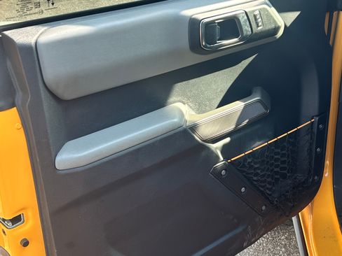 Used 2021 Ford Bronco Badlands image 10