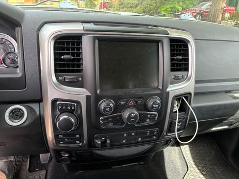 Used 2017 RAM 1500 Big Horn AWD/4WD image 8