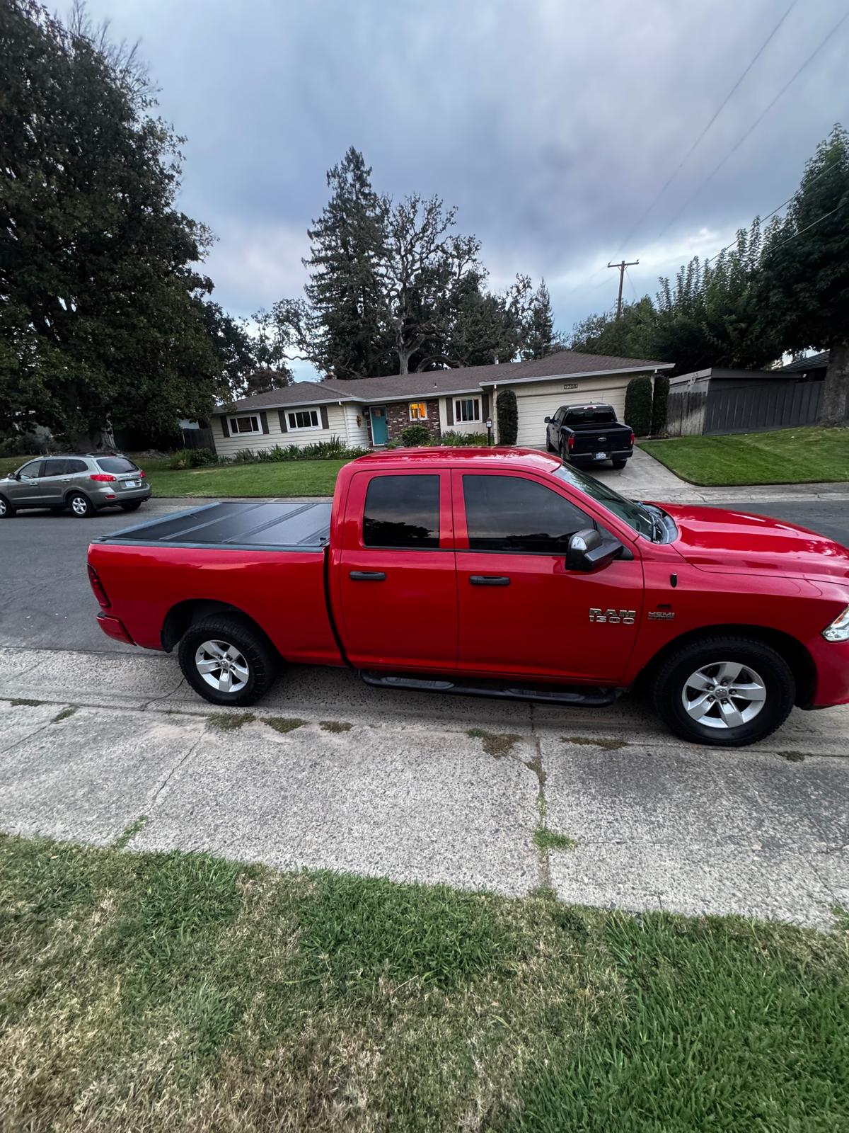 Used 2017 RAM 1500 Express AWD/4WD image 8