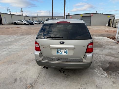 Used 2006 Ford Freestyle SE image 9
