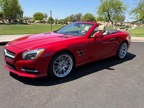 Used 2013 Mercedes-Benz SL 550 image 5