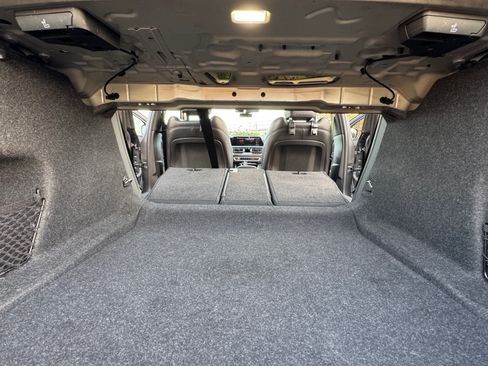 Used 2022 BMW 330i Sedan w/ M Sport Package image 31