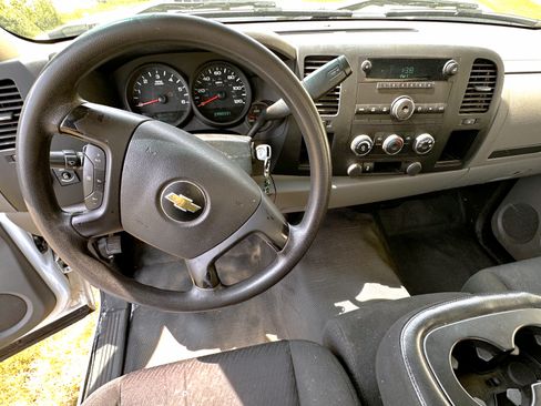 Used 2012 Chevrolet Silverado 1500 W/T image 13