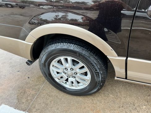 Used 2013 Ford Expedition EL King Ranch RWD image 11