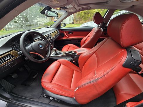 Used 2007 BMW 335i Coupe image 6