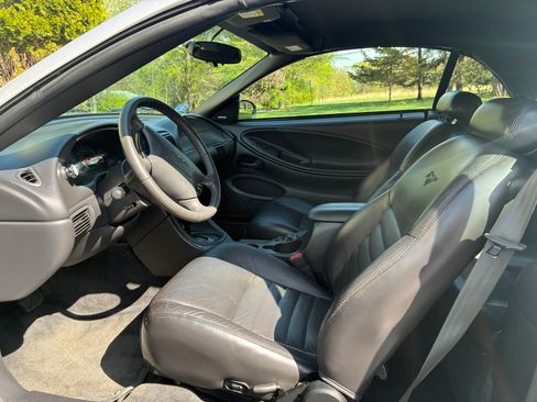 Used 2003 Ford Mustang GT image 9