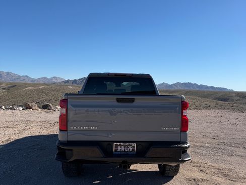 Used 2024 Chevrolet Silverado 1500 Custom Trail Boss image 8