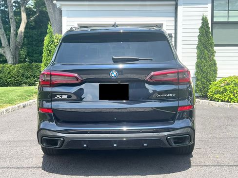 Used 2022 BMW X5 xDrive45e w/ M Sport Package AWD/4WD image 6