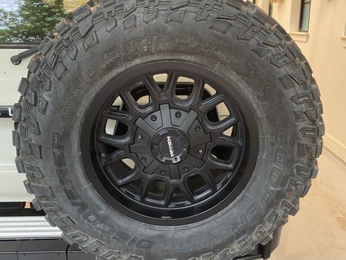 Used 1992 Toyota Land Cruiser image 12