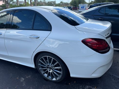 Used 2019 Mercedes-Benz C 300 Sedan image 15