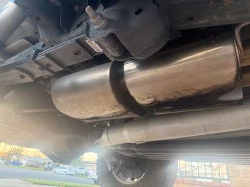 Used 2017 Ford F150 Raptor w/ Equipment Group 802A Luxury image 17